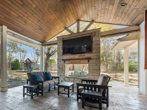 9902 Galway Dr, Dallas, TX 75218