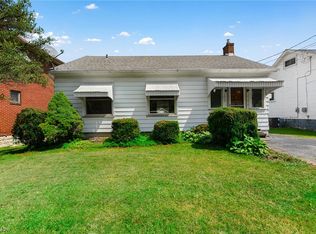 1221 Broadway St, Masury, OH 44438