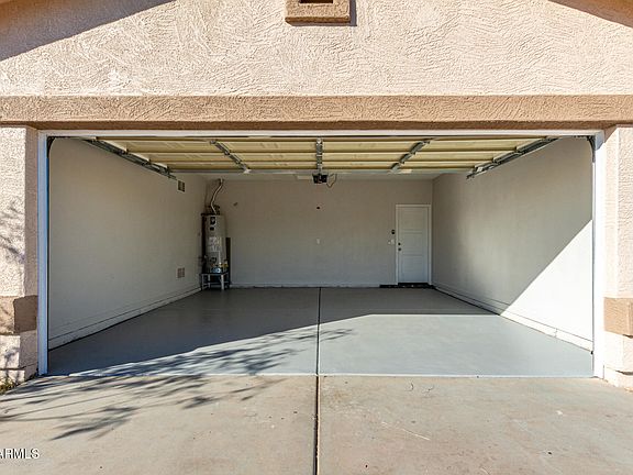 5th image of 16008 N HOLLYHOCK Street