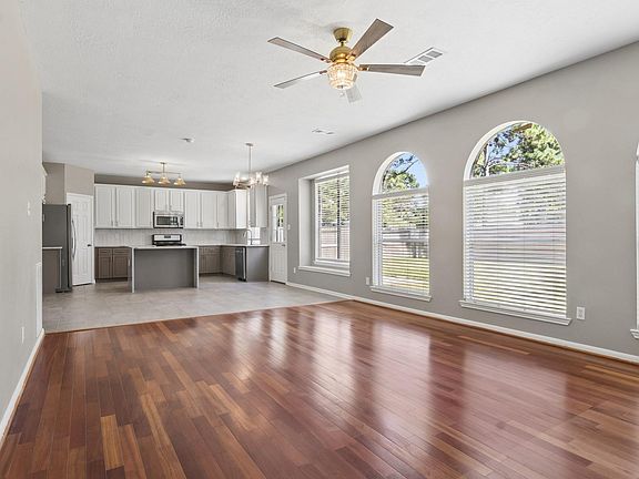 4th image of 17603 Fairgrove Park Dr