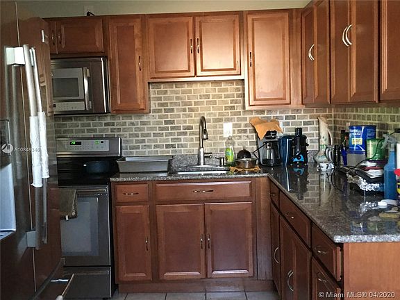 5th image of 1605 NW 26th St #0