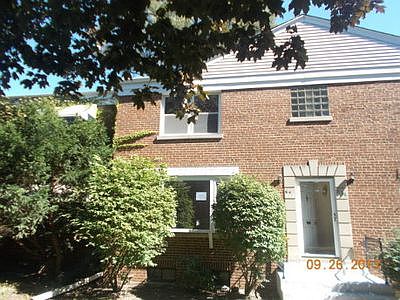 1st image of 832 Hannah Ave
