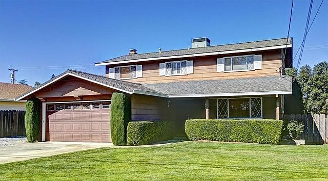 For Sale: 684 Loma Vista Dr, Redding, CA 96002