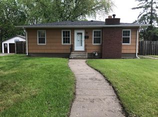 5700 James Ave N, Brooklyn Center, MN 55430