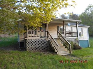 2018 Hardins Run Rd, New Cumberland, WV 26047