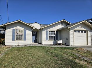 244 2nd Ave, Rio Dell, CA 95562