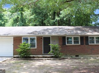 8521 Stonewall Jackson Dr, Jonesboro, GA 30238
