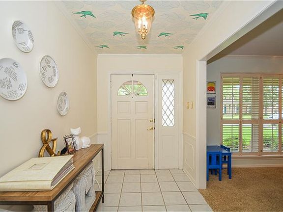 3rd image of 10614 Candlewood Dr
