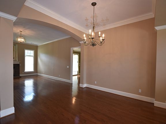 5th image of 1901 Whisper Lake Dr
