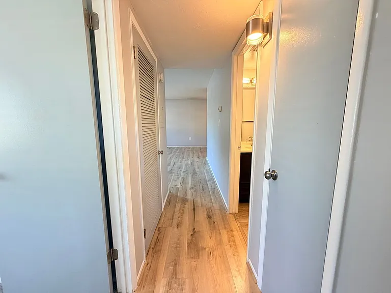 Bradenton Palms Apartments — Photo 11