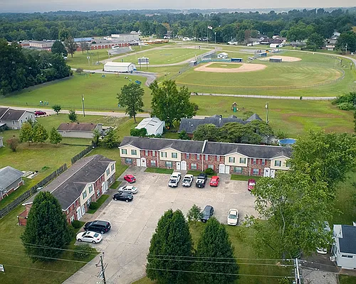111 W Outer Rd Photo 1