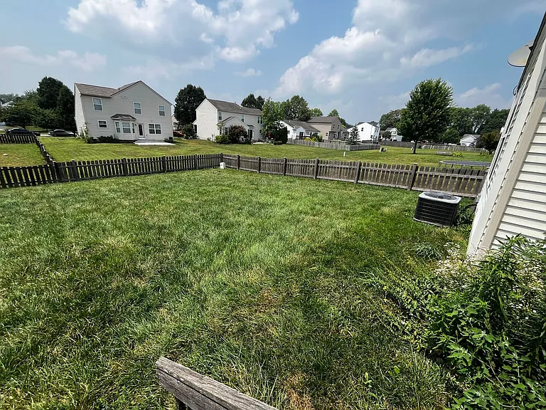 435 Vanderbuilt St — Photo 29