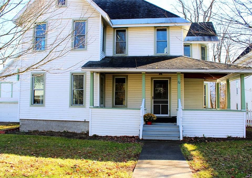 1st image of 22 E Main St