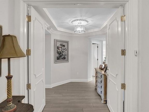 4th image of 1228 Hillsboro #204