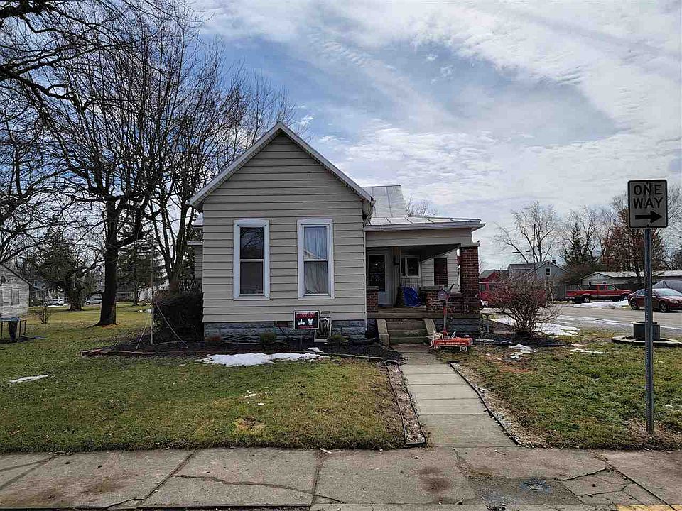 2nd image of 843 W Division St