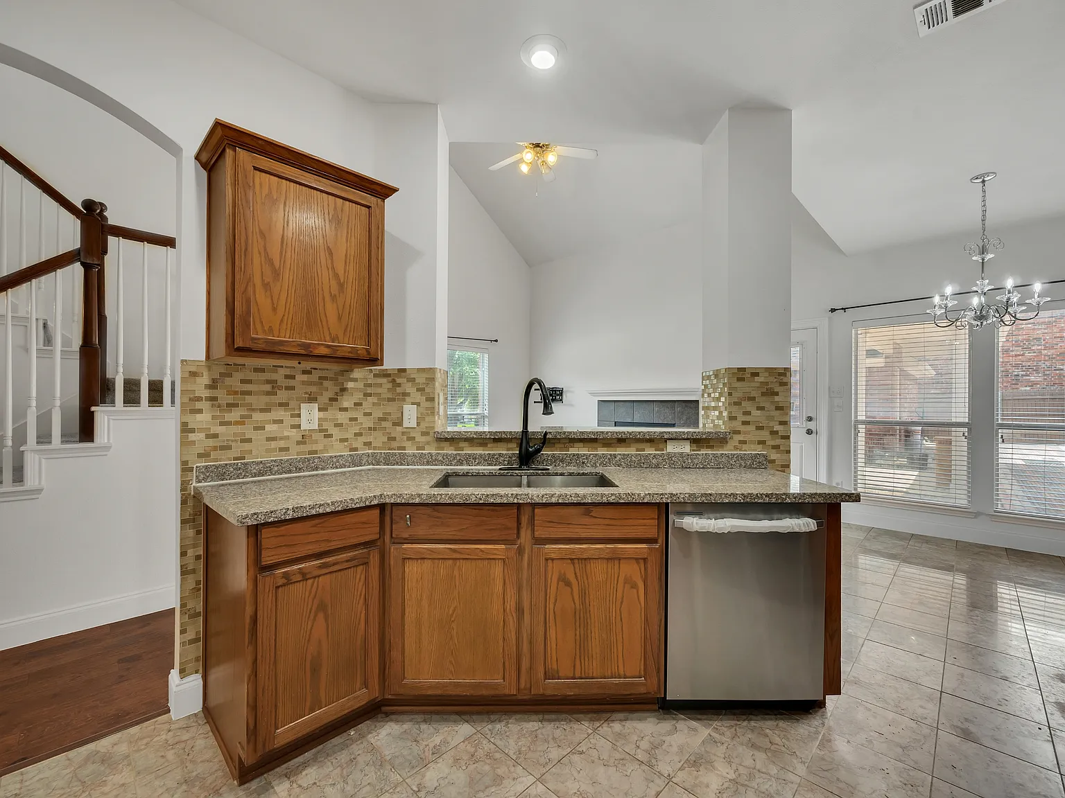 114 Constitution Drive - 1 — Photo 1