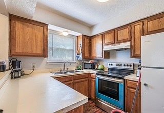5th image of 518 Jordan Ln
