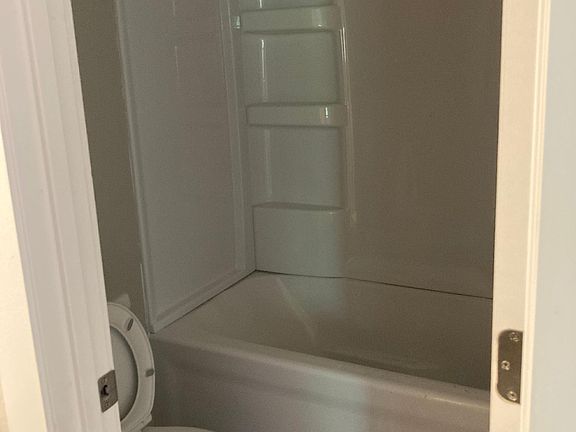 main bath upstairs