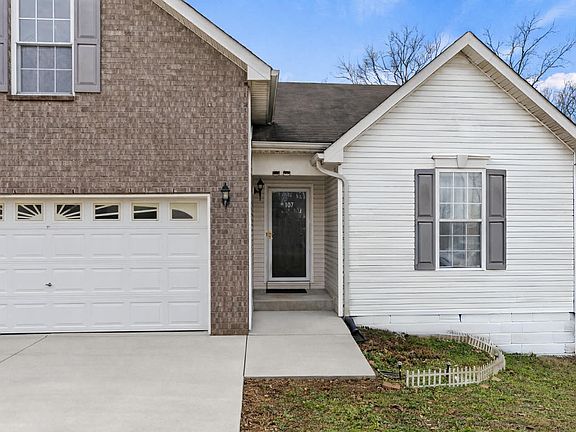 3rd image of 107 Glochester Ct