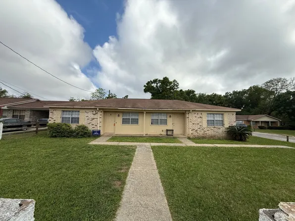 407 Schubert Dr #A, Pensacola, FL 32504