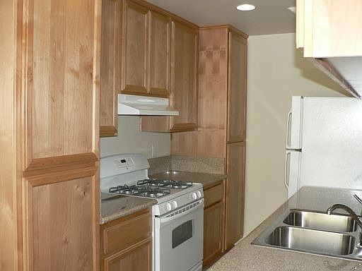 5th image of 2848 Norcade Cir APT 3