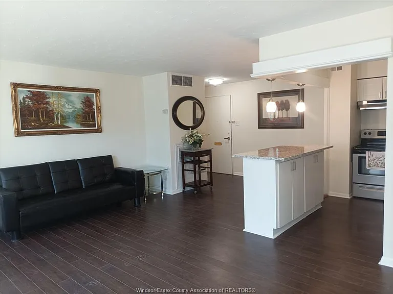 111 Riverside Dr E #808 — Photo 7