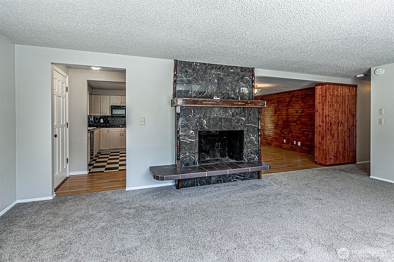 2nd image of 2524 70th Avenue SW