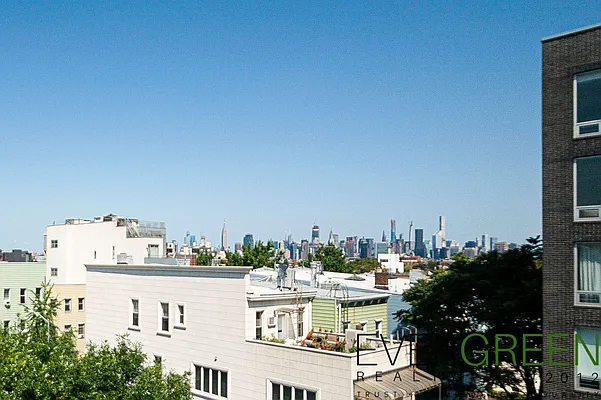 Rented by Commercial Capital Resources INC | media 21