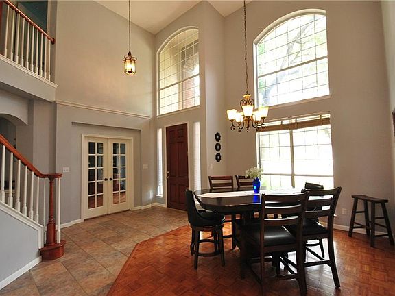 4th image of 3101 Oak Branch Pl