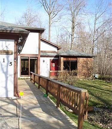 2nd image of 17115 Woodmere Dr