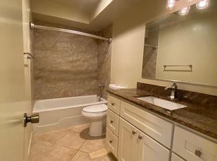 122 Ross St #B1, San Rafael, CA 94901