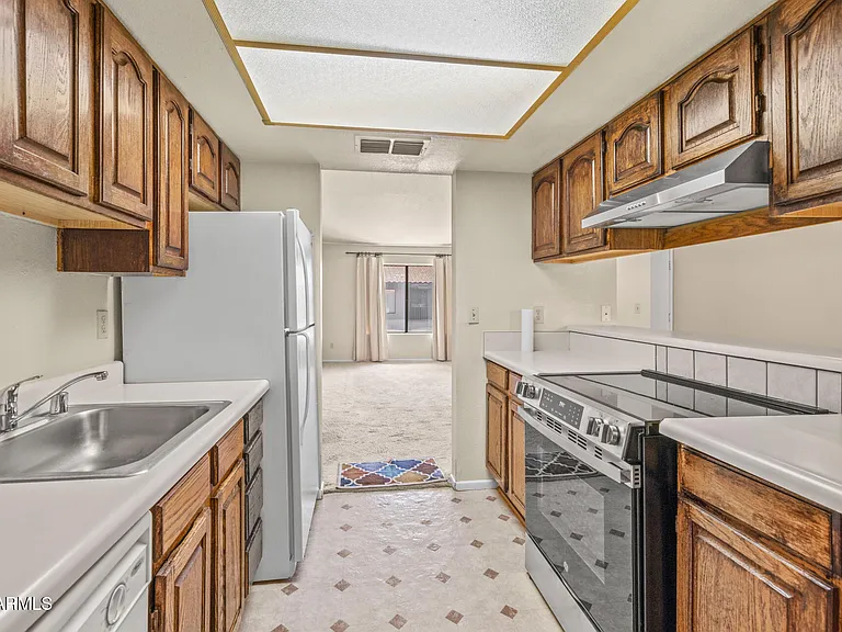 1402 E Guadalupe Rd #215 — Photo 8