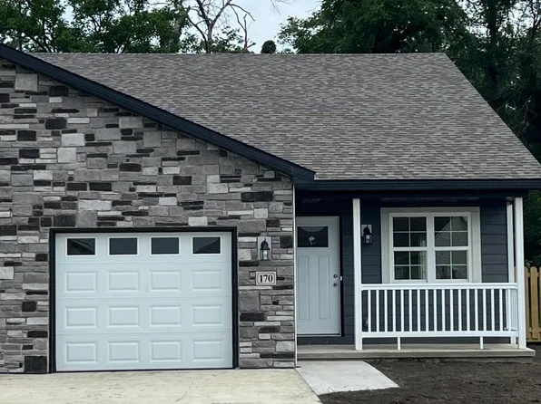 170 W Myers St, Wheatfield, IN 46392