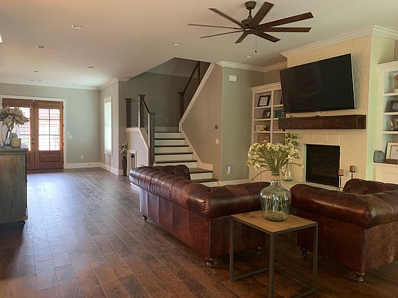 5th image of 607 Tuscan Valley Dr