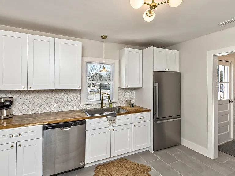 10 Laban Ln — Photo 9