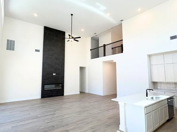 3105 Delaware St, Leander, TX 78641