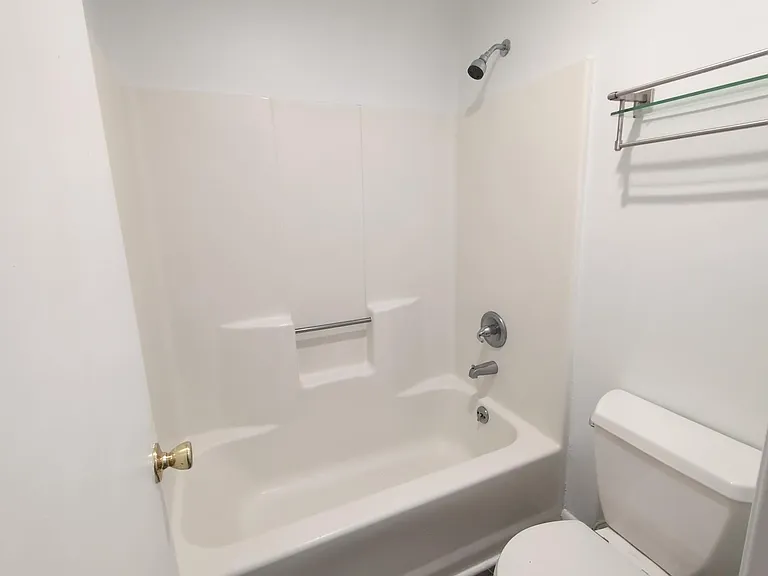 3813 Staffordshire Ln — Photo 17