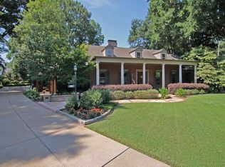 4189 White Oaks Rd, Memphis, TN 38117