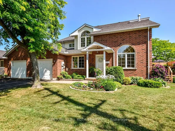 60 Museum Dr #505, Orillia, ON L3V 7T9