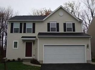 23 Scooter Ln, Hamburg, NY 14075
