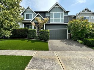 3910 Highlands Blvd, Puyallup, WA 98372