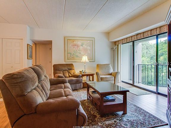 3rd image of 10 S Forest Beach Dr APT 205