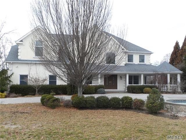 1st image of 110 Adelhaide Ln