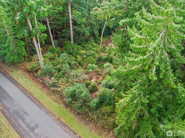 8008 26th Avenue NW, Gig Harbor, WA 98332