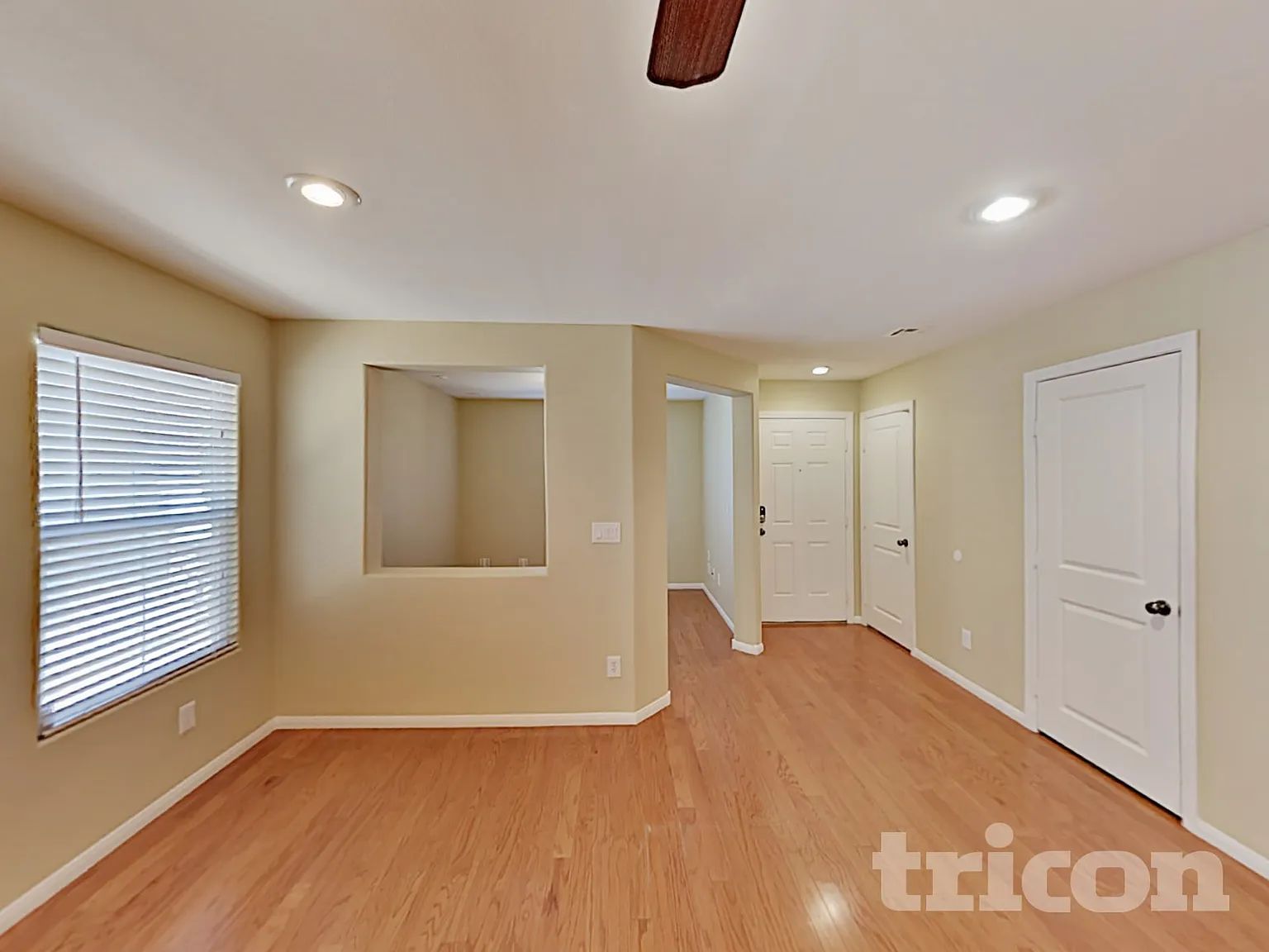 963 Eureka Dunes Avenue Henderson NV — Photo 4