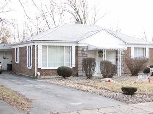 284 Mohawk St, Park Forest, IL