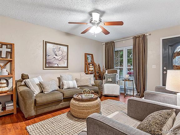 4th image of 112 Jefferson Dr