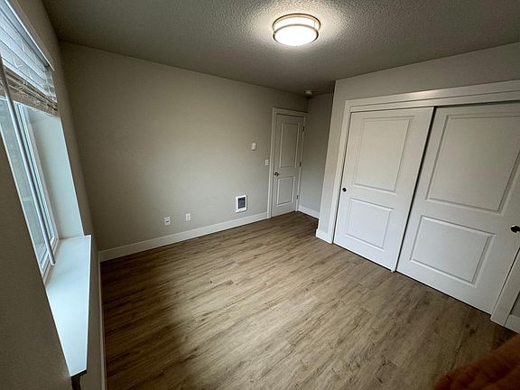 5th image of 3111 U St #B
