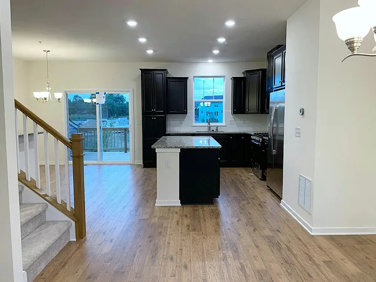 1827 Boulder Dr — Photo 12