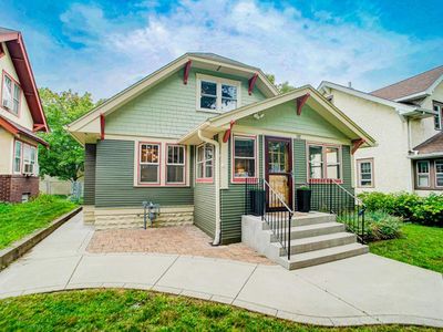 1147 Hawthorne Ave E, Saint Paul, MN, 55106